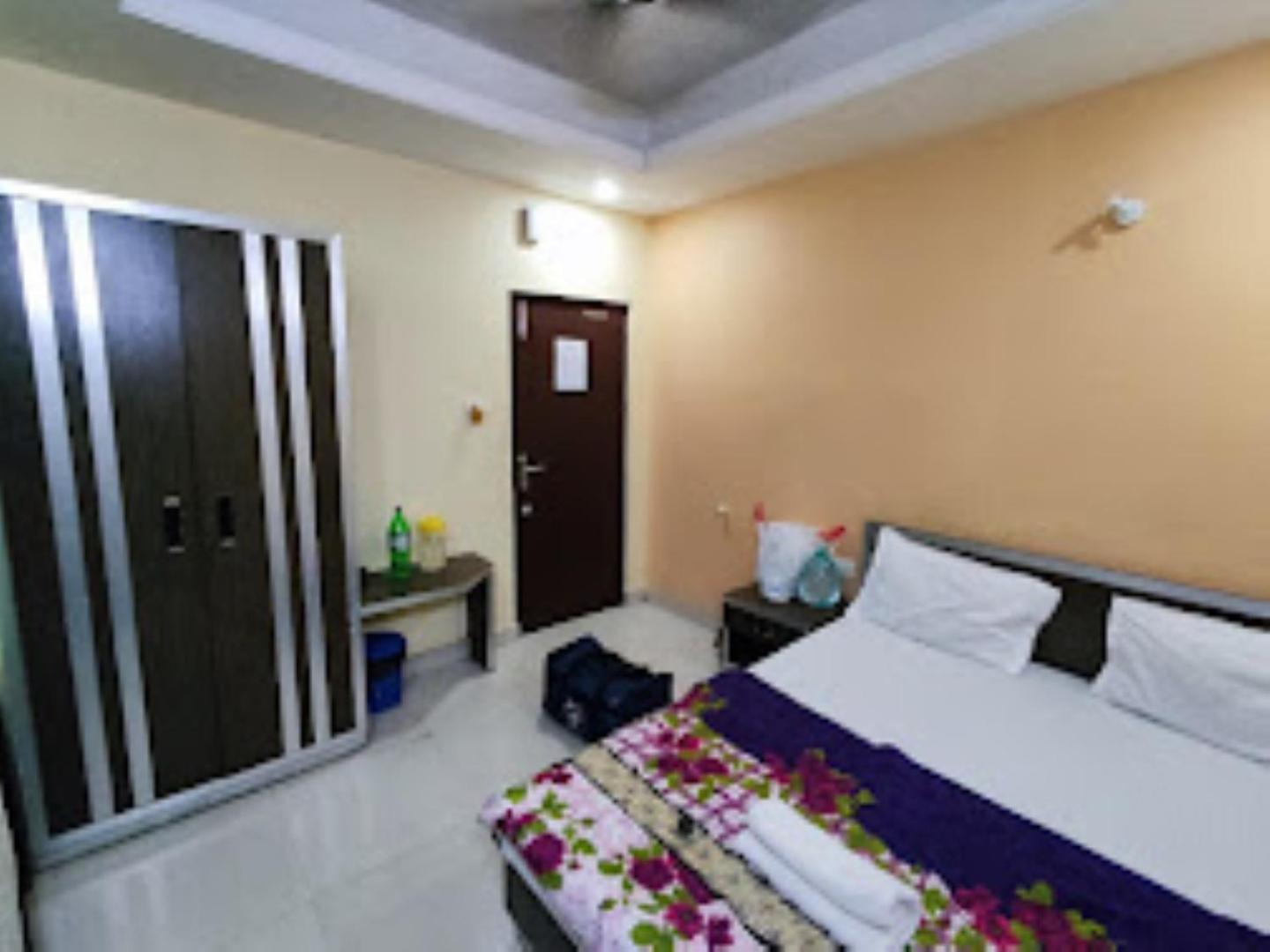 Gadadhar Resort ปูรี ภายนอก รูปภาพ
