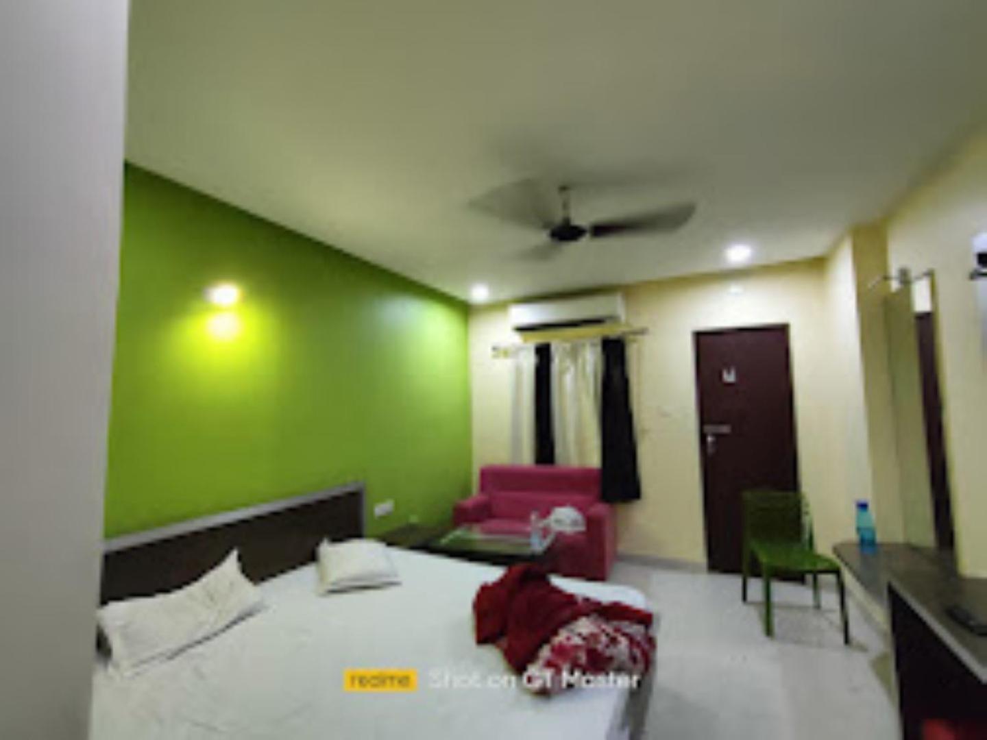 Gadadhar Resort ปูรี ภายนอก รูปภาพ